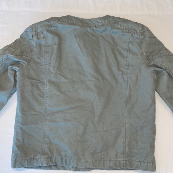 Gap Jacket - Picture 5 of 7